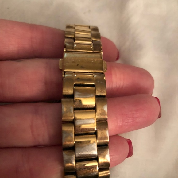 Watch - Picture 4 of 4